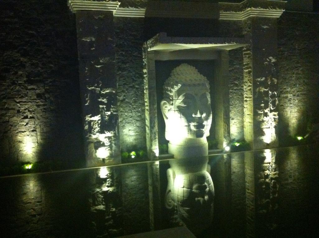 Puri Ratu Jimbaran Villa Exteriör bild