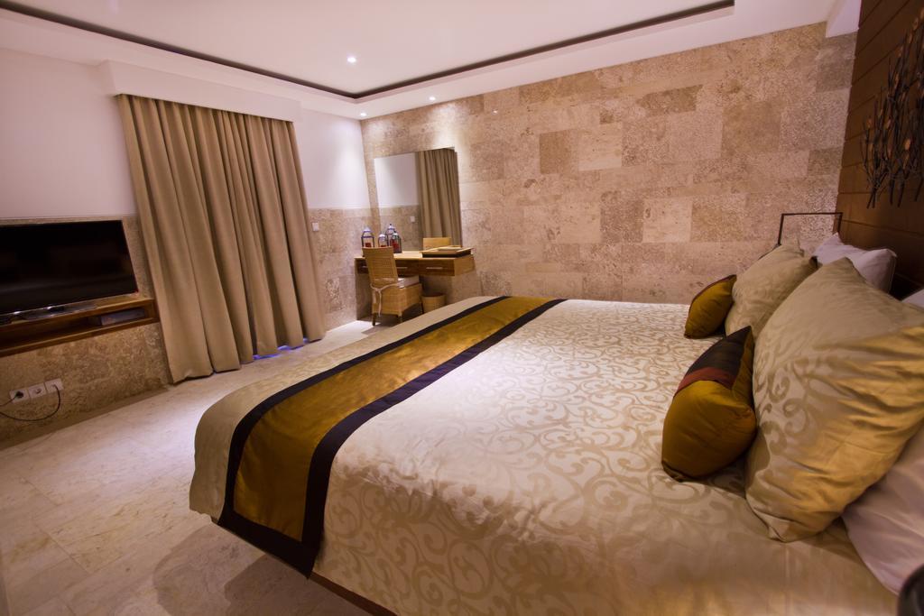 Puri Ratu Jimbaran Villa Exteriör bild