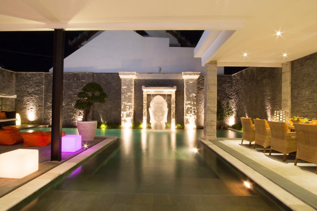 Puri Ratu Jimbaran Villa Exteriör bild
